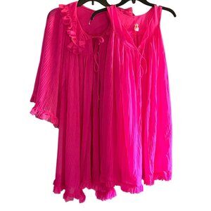 60’s Vintage M Pink Nylon Ruffled Pleated Nightgown & Robe Set ILGWU  RARE!
